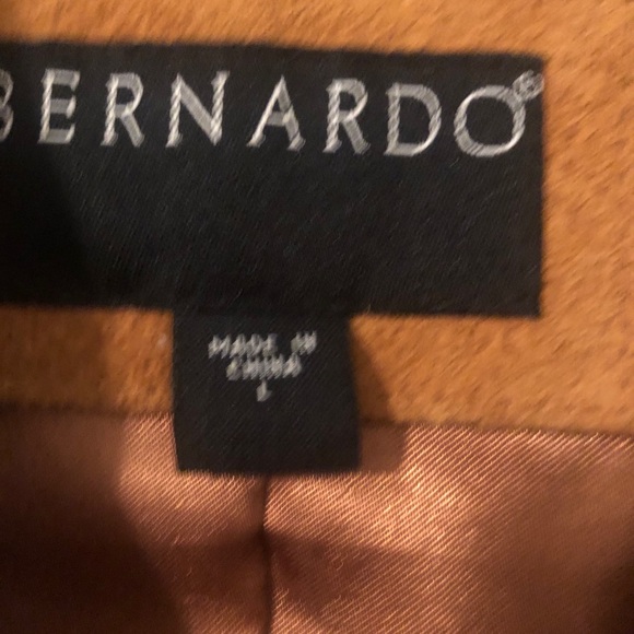 soft leather jackets, 1 suede, $40.00 each - Picture 6 of 6